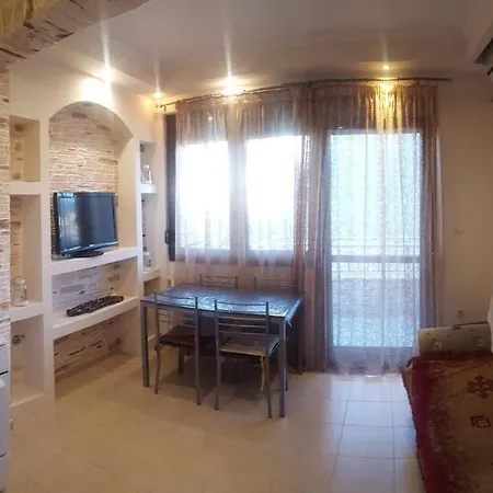 Apartment House In The Center *